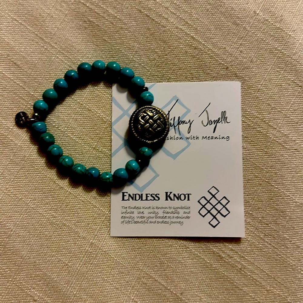 Tiffany Jazelle Endless Knot Turquoise. excellent Used condition
